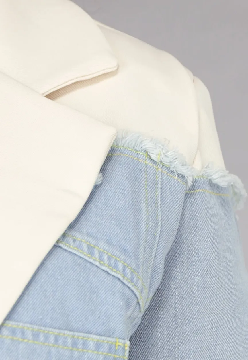 Beige Blazer met Denim Details