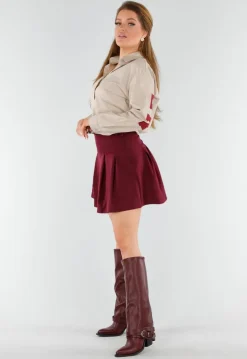 Beige Blouse met Rode NY Patchletters en Knoopsluiting