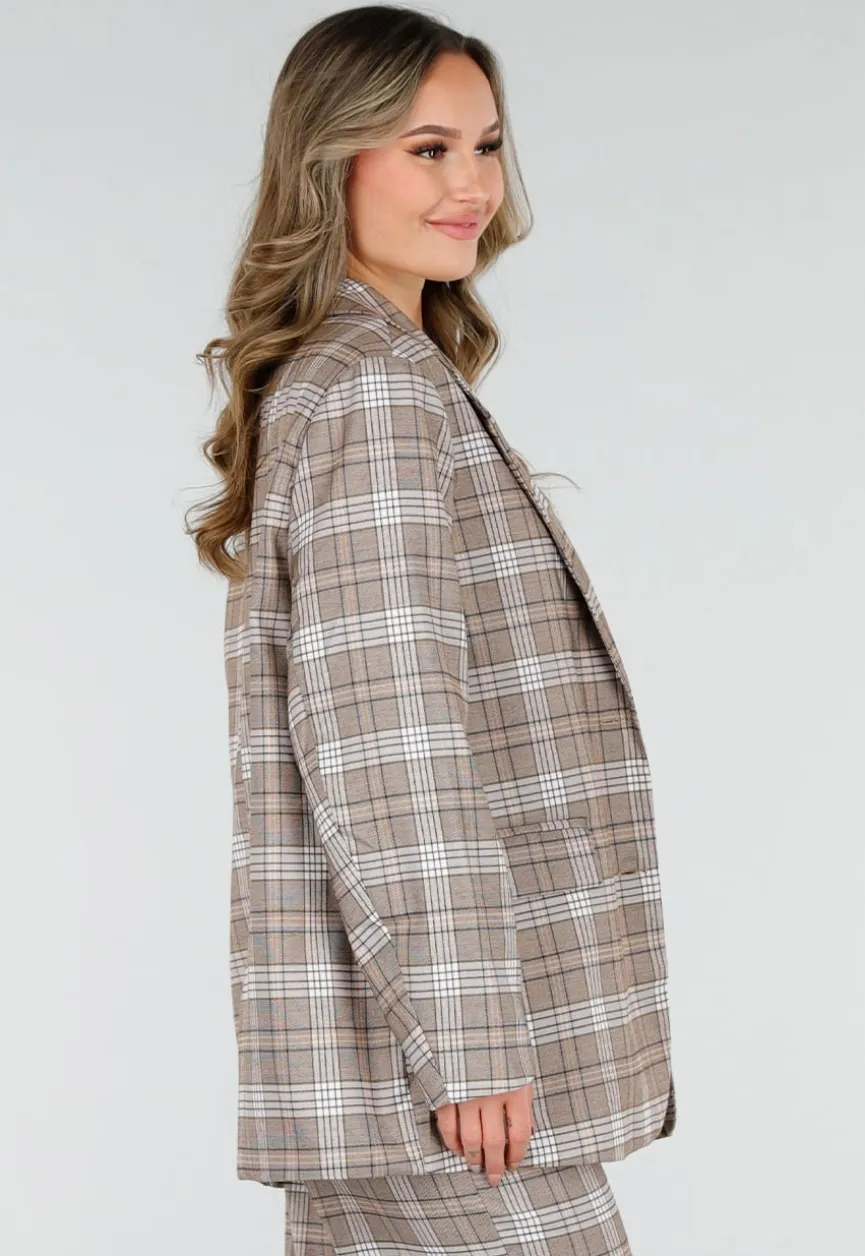 Beige Geruite Blazer met Schoudervullingen