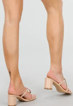 Beige Hakslippers met Brede Gesp en Vierkante Neus
