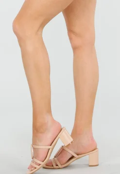 Beige Hakslippers met Brede Gesp en Vierkante Neus