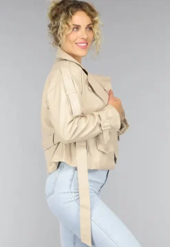 Beige Lederlook Jack met Riempjes