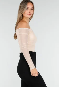 Beige Mesh Off Shoulder Top met Stretch en Lange Mouwen