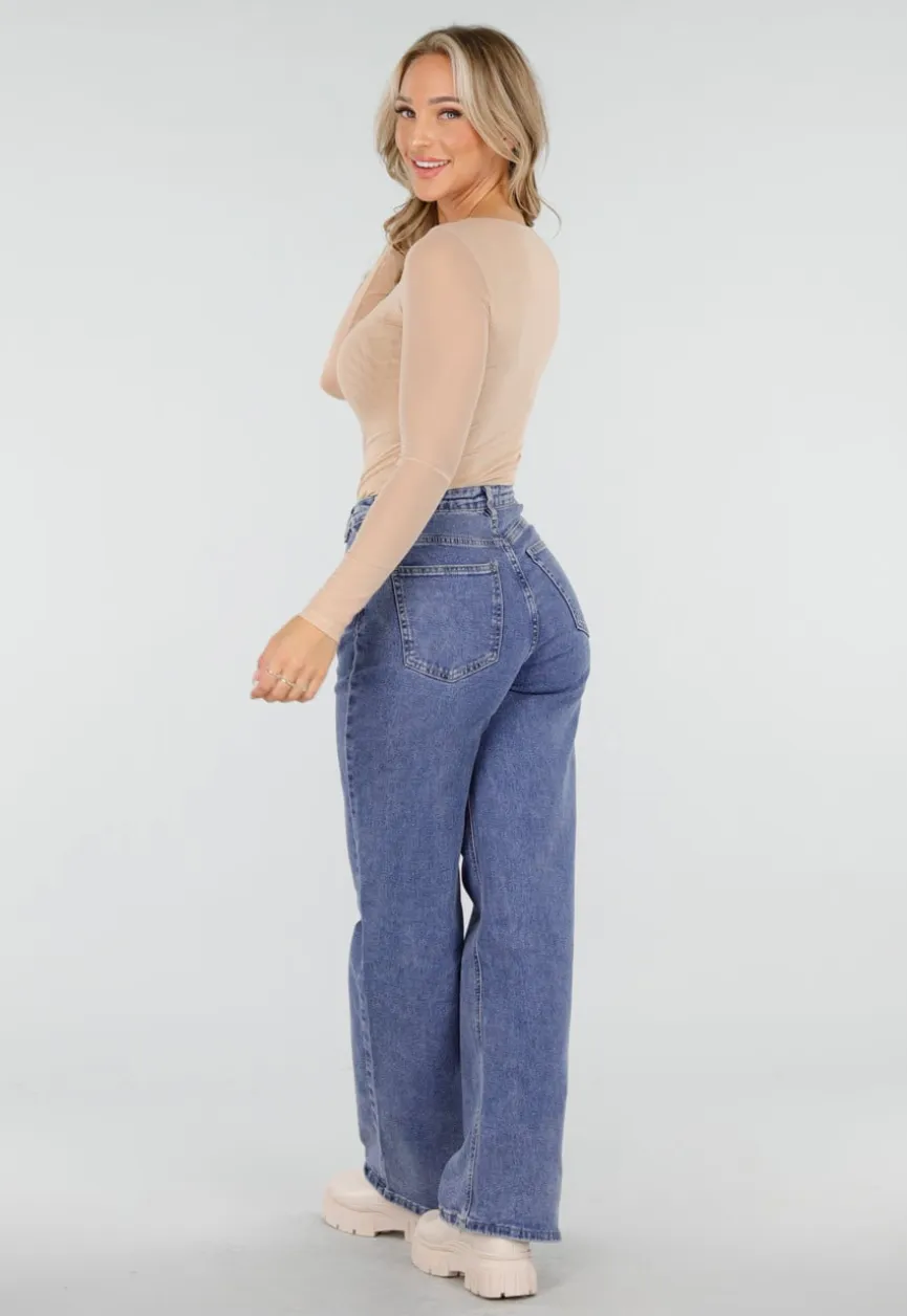 Beige Mesh Top met Vierkante Hals en Lange Mouwen