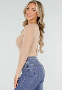 Beige Mesh Top met Vierkante Hals en Lange Mouwen