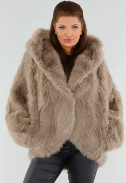Beige Oversized Faux Fur Jas met Capuchon