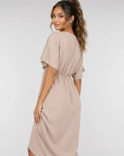 Beige Overslag Midi Jurk met Vlindermouwen en Gedrapeerd Detail