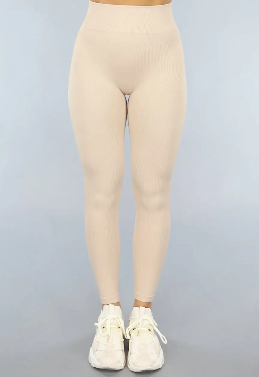Beige Ribstof Hardlooplegging