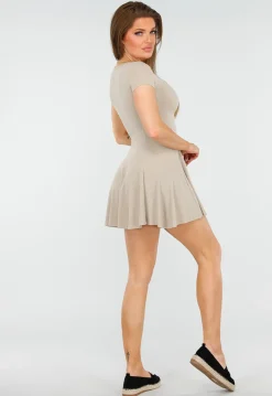 Beige Ribstof Jurkje met Stretch en Korte Mouwen