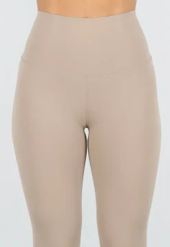 Beige Sportset met Strakke Fit en Ritssluiting Top