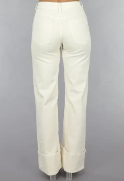 Beige Straight Leg Jeans met Omgeslagen Pijpen