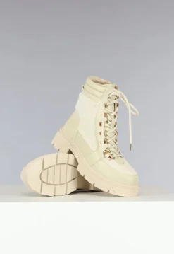 Beige Teddy Boots met Veters