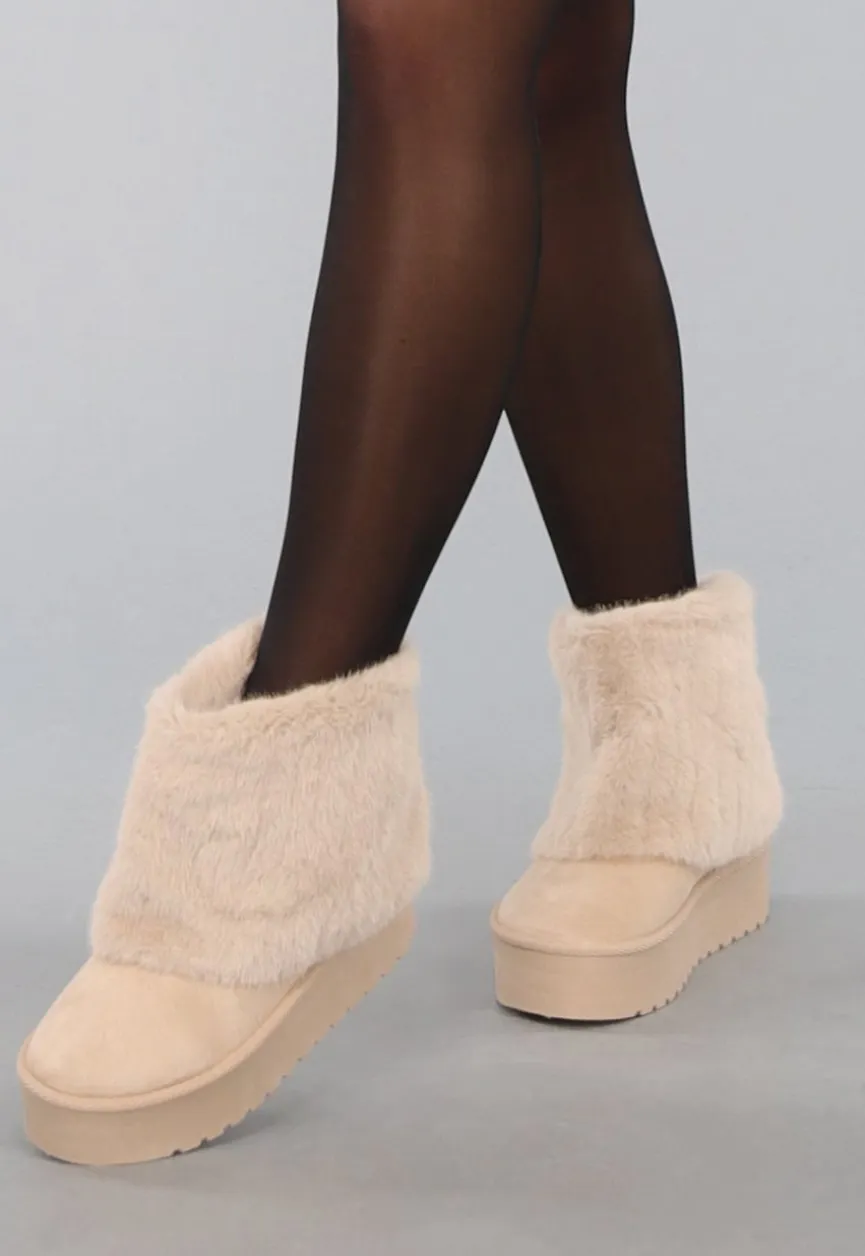 Beige Zachte Overslag Laarsjes
