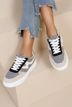 Beige Zwarte Sneakers van Textiel en Suède met Veters en Plateau Zool