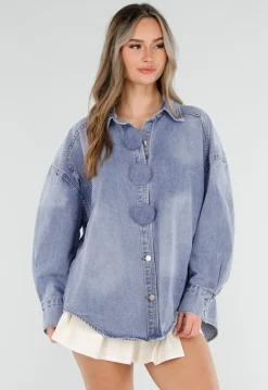 Blauwe Denim Blouse met Oversized Knopen en Lange Mouwen