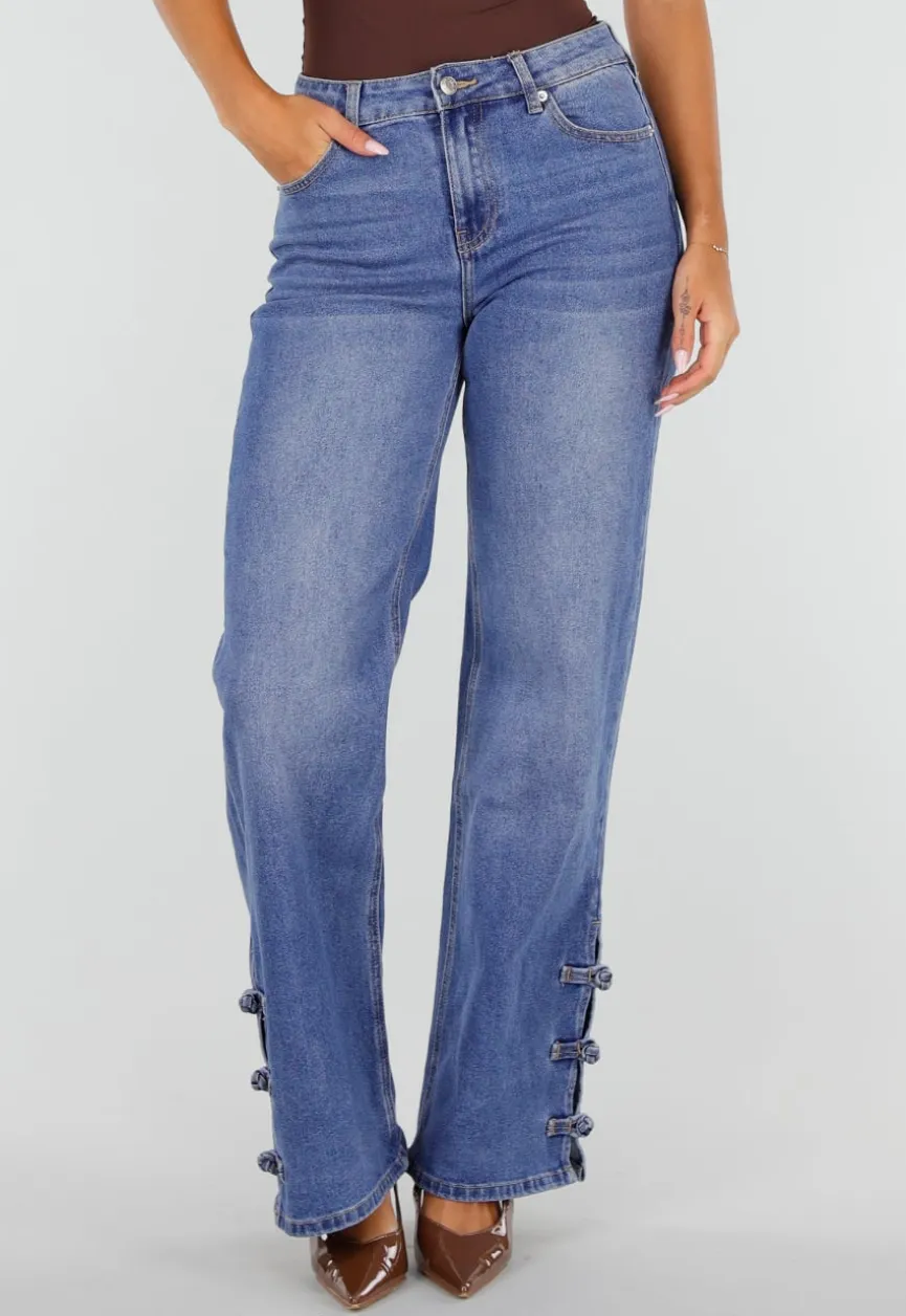 Blauwe Denim Straight Leg Jeans met Knoopbandjes aan de Broekspijpen