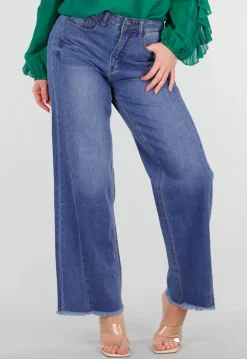 Blauwe High Waist Wide Leg Jeans met Subtiele Wassing en Rafelige Zoom