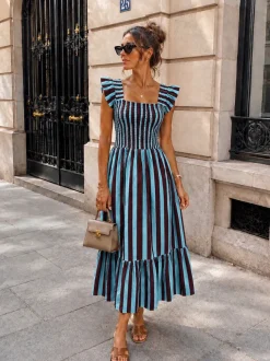 Blauw Gestreepte Midi Jurk met Smockdetail en Ruffle Mouwen