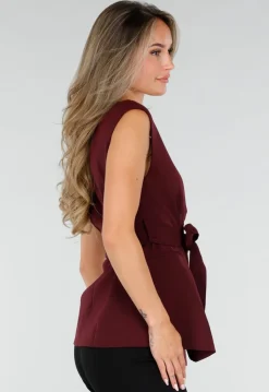 Bordeaux Gilet Top met Strikceintuur en Gouden Knoop