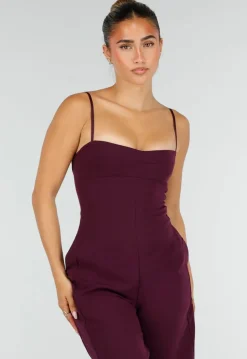 Bordeaux Jumpsuit met Smalle Bandjes en Wijde Pijpen