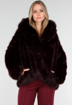 Bordeauxrode Faux Fur Jas met Capuchon