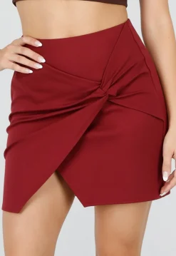Bordeaux Rode Mini Rok met Overslag en Stretch