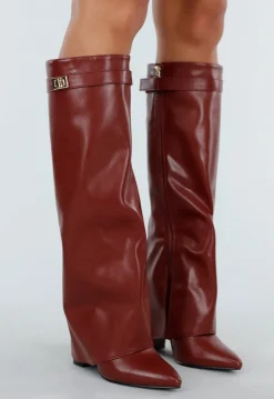 Bordeaux Rode Overlap Laarzen met Puntneus in Leatherlook