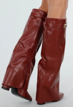 Bordeaux Rode Overlap Laarzen met Puntneus in Leatherlook