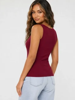 Bordeaux Rood Rib Hemdje met Stretch en Brede Bandjes