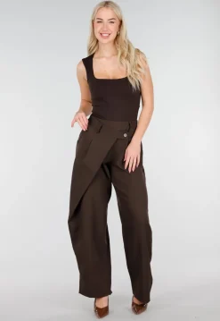 Bruine Body met Vierkante Hals en Brede Bandjes