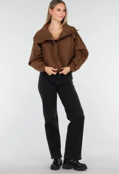 Bruine Cropped Windbreaker Jas met Brede Kraag