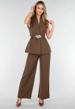Bruine Matchende Set met Mouwloze Top, Statement Riem en Wide Leg Broek