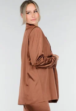 Bruine Satijnlook Blazer met Licht Getailleerde Pasvorm en Dubbele Knopen
