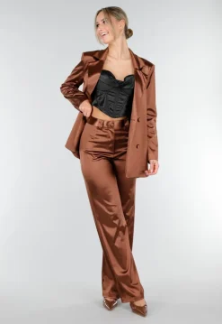 Bruine Satijnlook Blazer met Licht Getailleerde Pasvorm en Dubbele Knopen