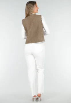 Bruin Teddy Gilet met Witte Randen en Knoopsluiting