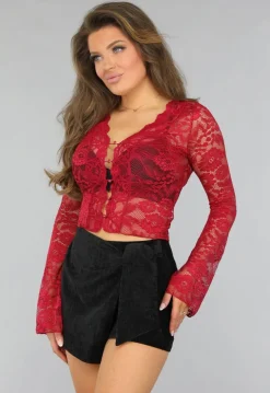 Burgundy Kanten Crop Top met Knoopjes