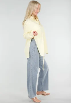 Butter Yellow Gestreepte Blouse met Lange Mouwen en Strikdetail
