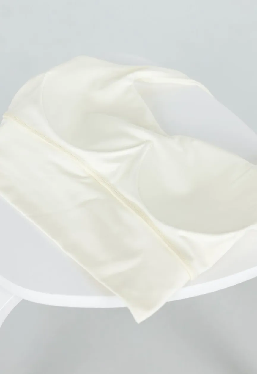 Butter Yellow Haltertop met Padded Cups en Open Rug