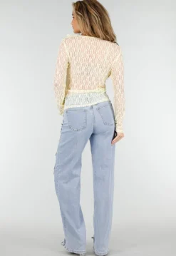 Butter Yellow Kanten Blouse met Lange Mouwen en Ruffle Detail