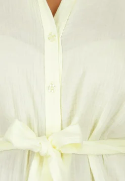 Butter Yellow Katoenen Playsuit met Knoopsluiting en Zakken