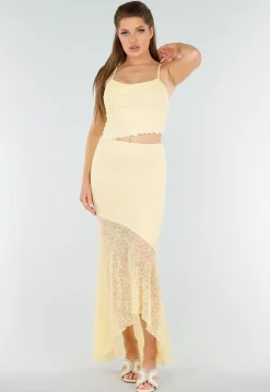 Butter Yellow Two-Piece Set met Kant en Asymmetrische Rok