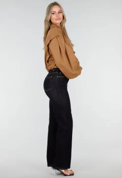 Camelkleurige Cropped Jas met Oversized Mouwen en Knopen
