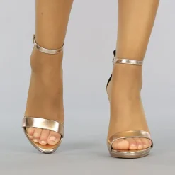 Champagne Stiletto Sandaletten met Peeptoe