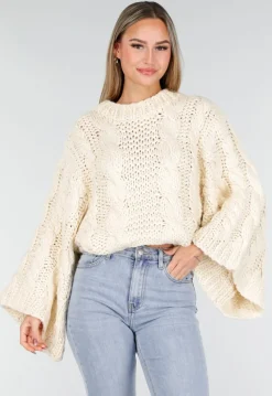 Cream Oversized Grofgebreide Kabeltrui met Lange Mouwen