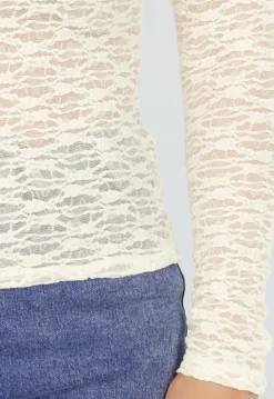 Crèmekleurige Kanten Top met Lange Mouwen en Hoge Hals