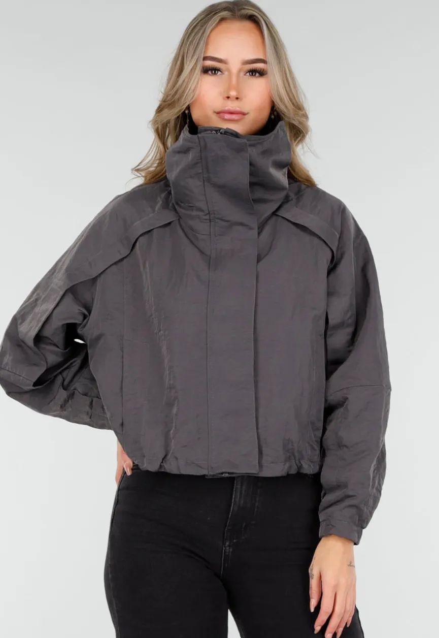 Cropped Lightweight Jas in Bordeauxrood met Brede Kraag