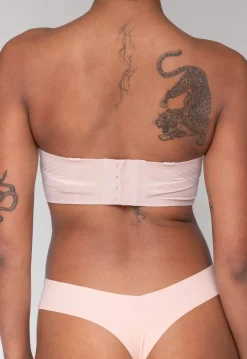 De Perfecte Strapless BH in Soft Roze
