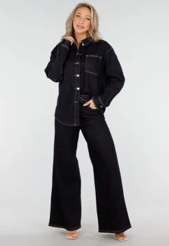 Donkerblauwe Flared Jeans met High Waist en Contrasterende Stiksels