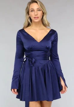 Donkerblauwe Satin Look Skater Jurk met Strikdetail