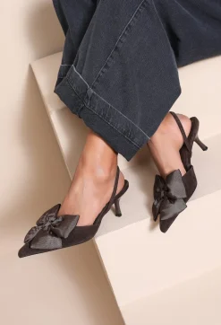 Donkerbruine Slingback Pumps met Strik, Puntneus en Kitten Heel